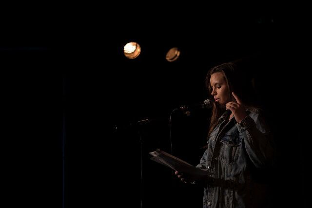Abschlussveranstaltung des Poetry Slam-Workshops 2018 Abschlussveranstaltung des Poetry Slam-Workshops 2018