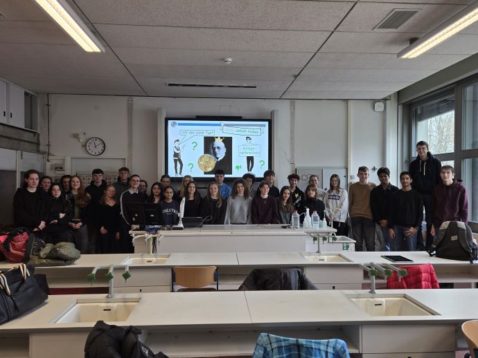 Crossover-Projekt Chemie-Geschichte
